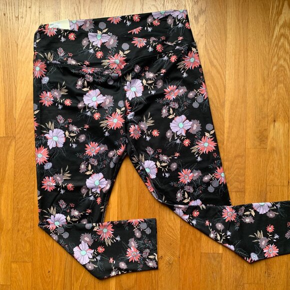 SO Pants - NWT Flower Leggings Black Melon Purple Womens XL